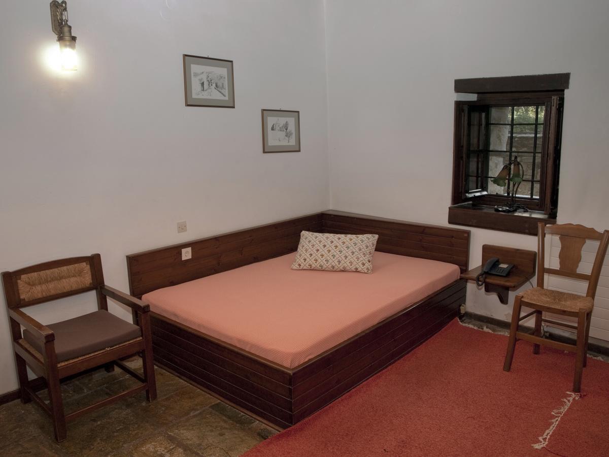 Hotel Mansion Karagiannopoulou Vizitsa Esterno foto