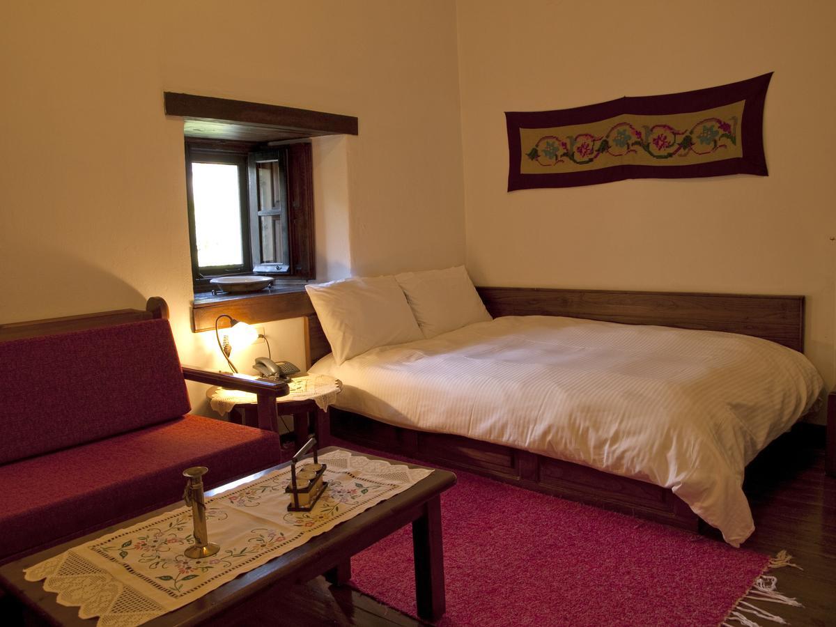 Hotel Mansion Karagiannopoulou Vizitsa Esterno foto